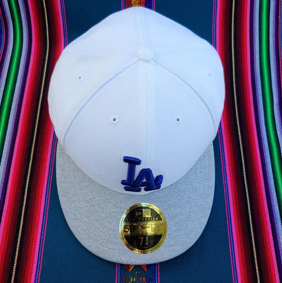 New Era Dodgers 59FIFTY Low Profile 7 3/4 Baseball Cap White Gray and Blue Logo - Picture 13 of 15